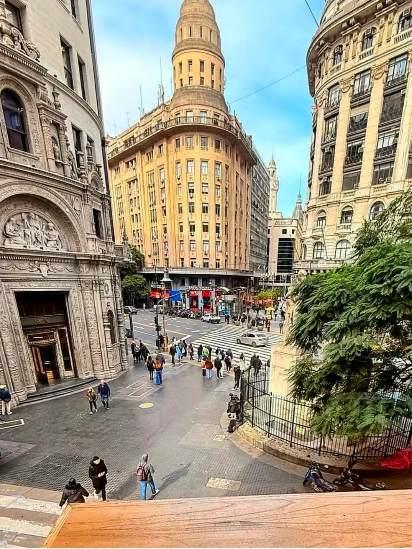Diagonal Norte microcentro histórico arquitectura Buenos Aires